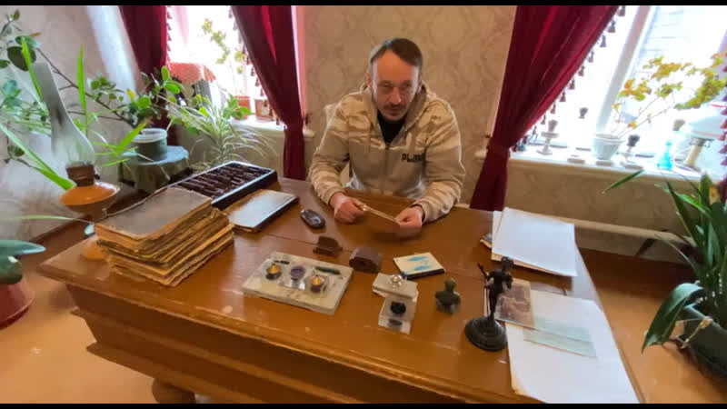 в перерывах