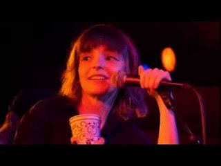 Lauren Mayberry’s Jawa noises and Frank Oz discussion