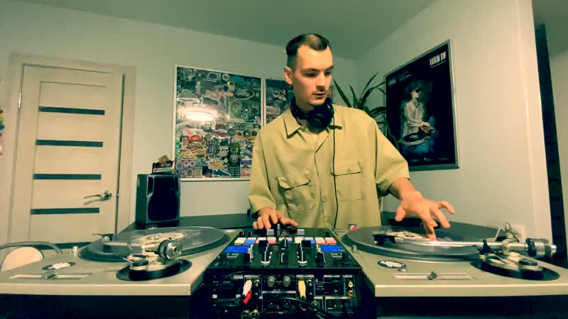 DJ Vadim BW Red Bull BC One Camp Russia