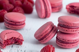 Raspberry Macarons - Italian Meringue Method