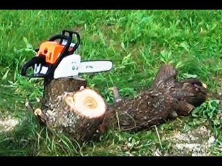 Бензопила STIHL MS 180 C в работе