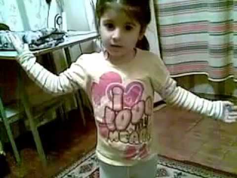 Умница дочка учит маму. Чё за бардак,