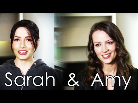 Amy Acker Sarah