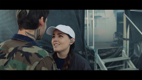 Miriam Bryant Black Car ( Tour Bus