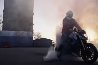 CBR1000R Killing the tire burnout-style | Pimpstarlife