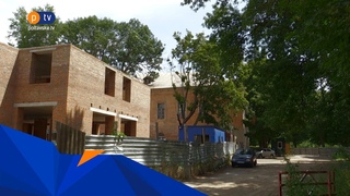 Попри кримінальне провадження, поліція не може зупинити будівництво за Кадетським