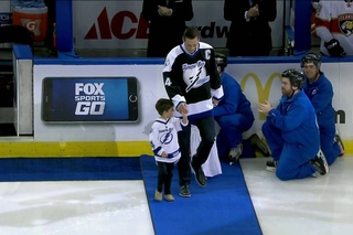 Gotta See It: Lightning fans welcome home Lecavalier