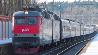 Электровоз ЧС7-018 с поездом№096П Кривой Рог-Москва перегон Внуково-Солнечная