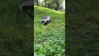 Jeep Cherokee XJ in river #axial #jeep #offroad #rccar #mopar