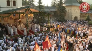 (LIVE) Sfnta Liturghie la praznicul Adormirii Maicii Domnului
