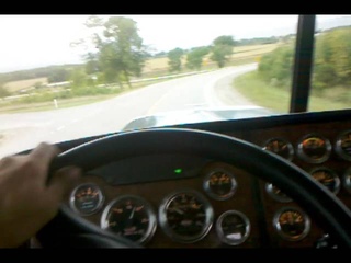 Peterbilt 379 cummins Jake brake down sunset curve