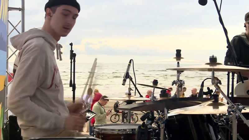 THE MAYA SECRET, The Mighty ( Live at Surf Picnic