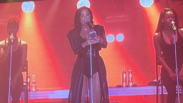 Demi Lovato My Love Is Like A Star No Z Festival