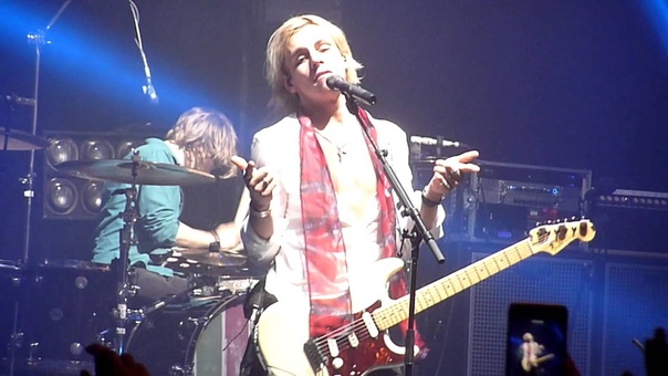 R5 Lets Get It On ( Marvin Gaye cover) + Live LOlympia
