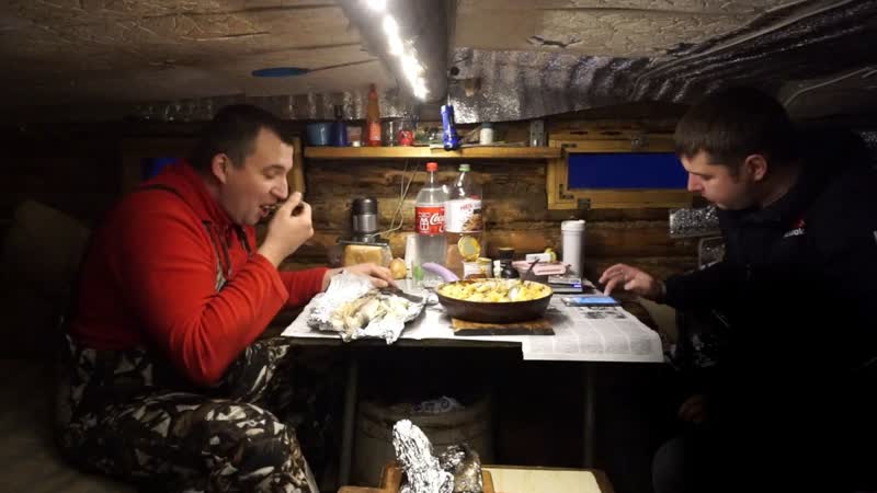 СТРАШНАЯ Ночёвка в лесной избе в тайге, Волки подошли очень