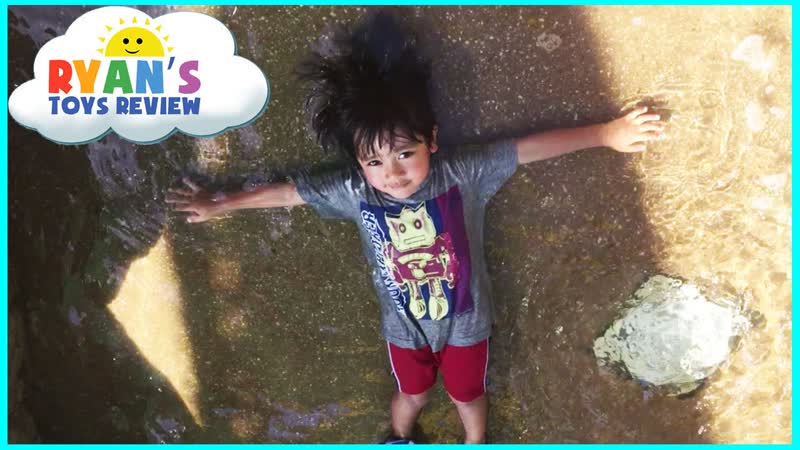 PLAYTIME at the PARK and Life Size Dinosaur train ride for