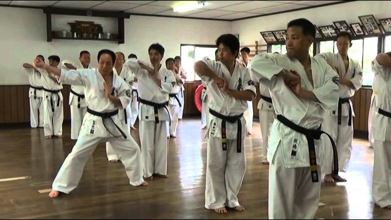 極真会館 MATSUSHIMA 責任者クラスの稽古模様 kyokushin