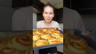 Вкусные, воздушные булочки с заварным кремом Сохраняйте супер легкий рецепт! #кчаю #выпечка #еда