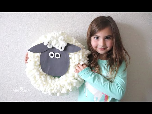 Bernat Alize EZ Loop Yarn Sheep