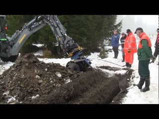 Lnnen 8600G - Цепной траншеекопатель, прокладка кабеля